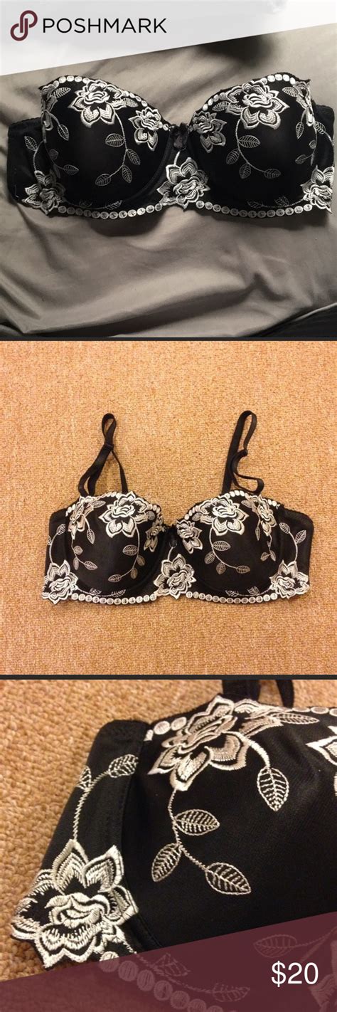 Black And White Embroidered Bra 36c Womens Black White Black And