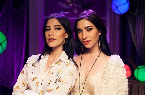 Watch The Veronicas Play Two Dark And Twisted Singles Rolling Stone