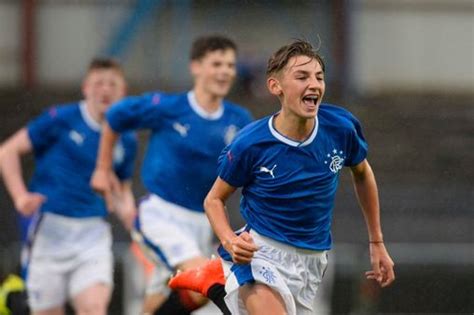 Ally mccoist has rated billy gilmour's prospects of a loan return to rangers. Rangers prodigy Billy Gilmour a summer target for Chelsea ...