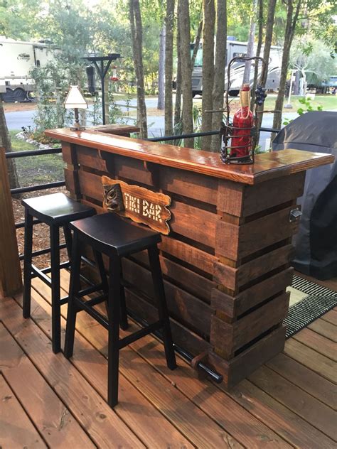 Pallet Bar Tiki Bar Attention To Detail The Most Incredible Pallet