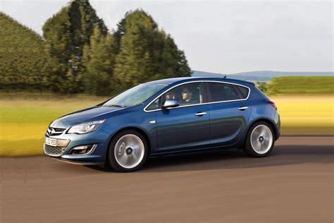 Opel Astra J Hatchback цены отзывы характеристики Astra J Hatchback