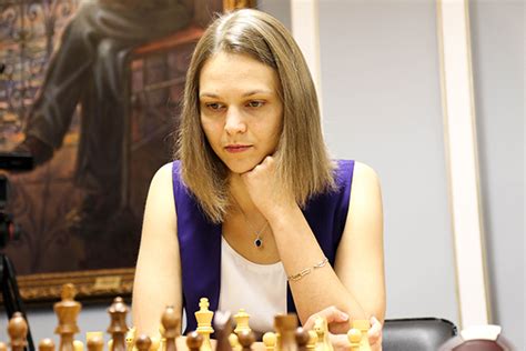 Aleksandra Goryachkina Wins Fide Womens Candidates Tournament With Two