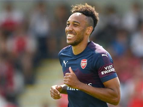 Watch Arsenal striker Aubameyang make a string of excellent saves in 