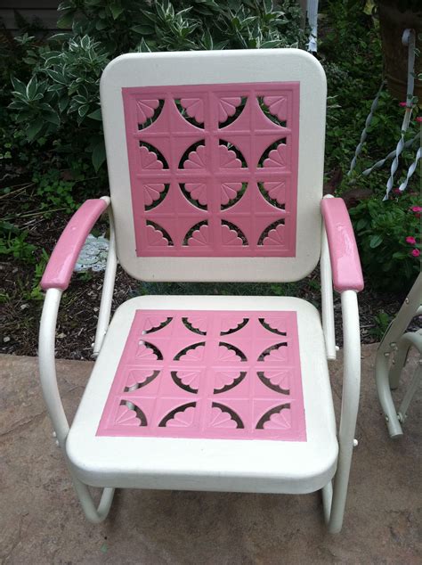 Pink Vintage Metal Porch Chair I Painted With Rustoleum Vintage Outdoor Furniture Metal Patio