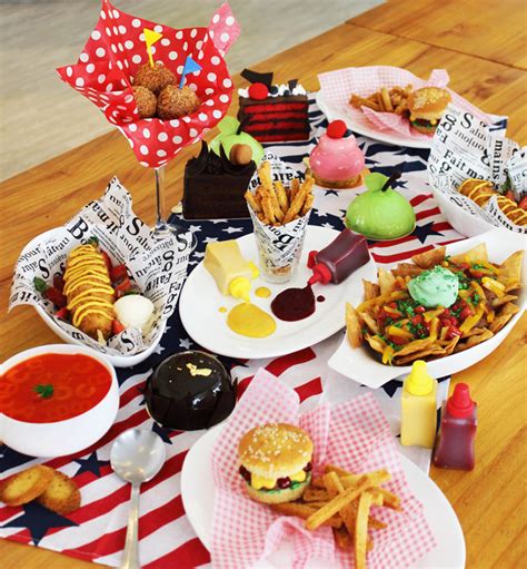 From cookie dessert hybrids to decadent dessert pizzas. Singapore café sells dessert dishes disguised as different ...