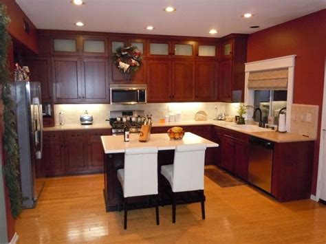 For a social and interactive kitchen, an island layout is the popular choice. 35 best 10x10 Kitchen Design images on Pinterest | Kitchen ...