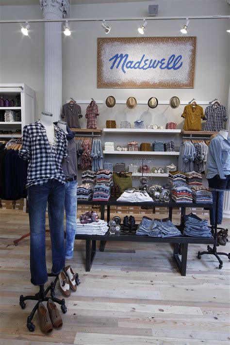 Madewell And Old Navy The Spin Off Showdown Wwd