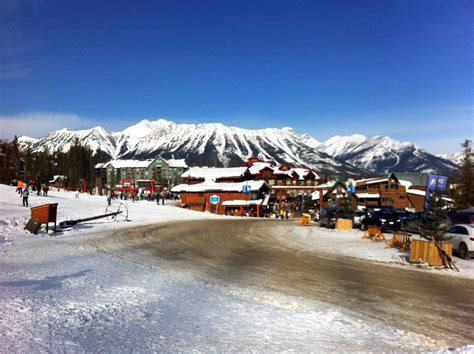 Skiing Fernie Alpine Resort in British Columbia, Canada