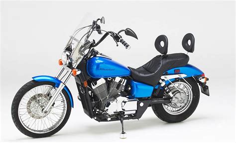 As for stopping power, the honda shadow spirit 750 braking system includes double disc. 2013 Honda Shadow Spirit 750 - Moto.ZombDrive.COM