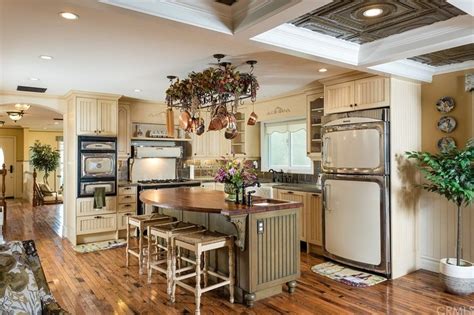 Home architec ideas tumblr bloxburg kitchen ideas. 50 Victorian Kitchen Ideas (Photos) in 2020 | Victorian ...