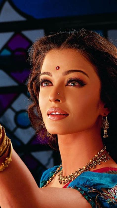 Fay3 الممثلة الهندية Aishwarya Rai أشواريا راي Bollywood مشاهير الهند 30