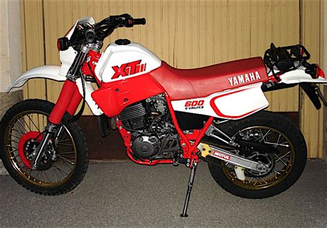 Sebab, banyak orang belum sadar kalau motor ini sebenarnya. YAMAHA XT 600 curiosità, scheda e FOTO di tutti i modelli