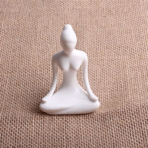 Statue For Decoration Yoga Women Figurine Zen Garden Statues Ceramic