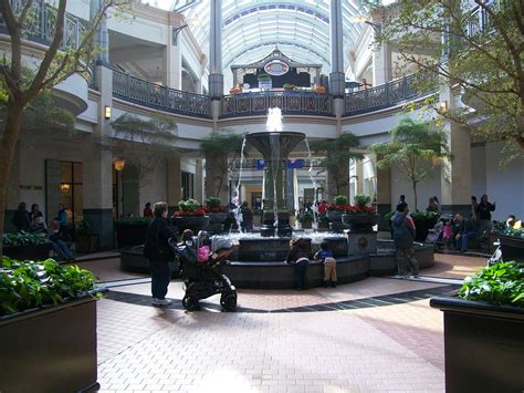 King Of Prussia Mall King Of Prussia Philadelphia Pennsylvania The Plaza A Photo On