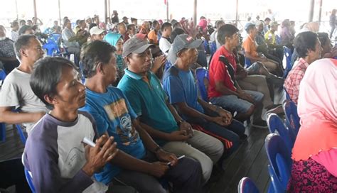 Keputusan pencopotan jabatan wakil panglima tni sepenuhnya hak prerogatif presiden selaku pemegang kekuasaan tertinggi atas angkatan perang. Pemasangan Air Setiap Rumah, Akhiri Derita Penduduk Pulau ...