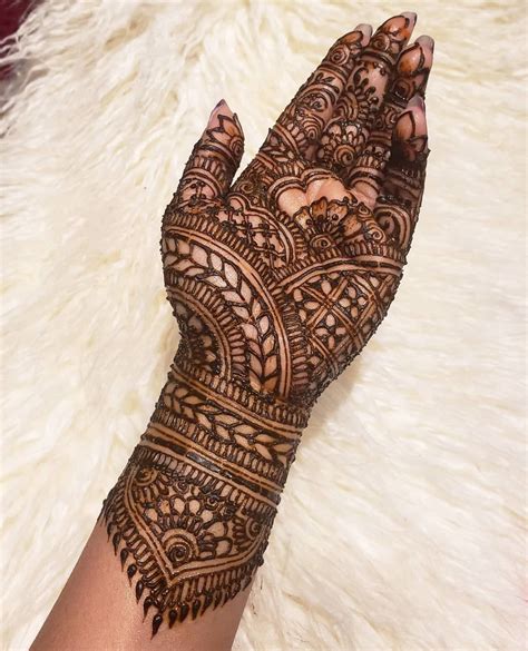 See a recent post on tumblr from @irukandjidesigns about henna tattoo. 🍋LEMON and SUGAR are your henna's best friend 💜 Swipe👉 to ...