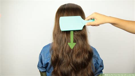 Top Image How To Put Hair In Claw Clip Thptnganamst Edu Vn