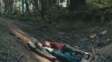 swiss army man is the best and ballsiest film of 2016 dear cast and crew