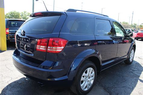 How to jump a car with a dodge journey. Pre-Owned 2017 Dodge Journey SE Wagon 4 Dr. in Tampa #1885 | Car Credit Inc.