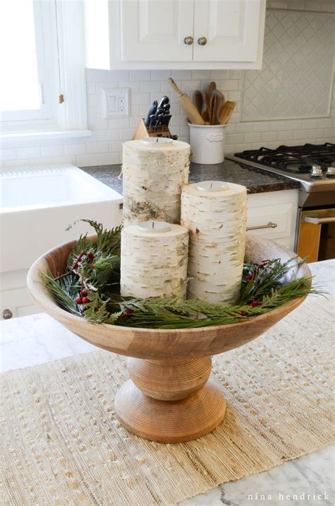 How to make a decorative flag/curtain with chinese symbols that mean garden (huayuan 花园). 15 Easy And Stunning Christmas Centerpiece Ideas