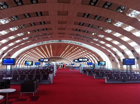 Cdg Paris Charles De Gaulle Airport Airport Architecture Aéroport