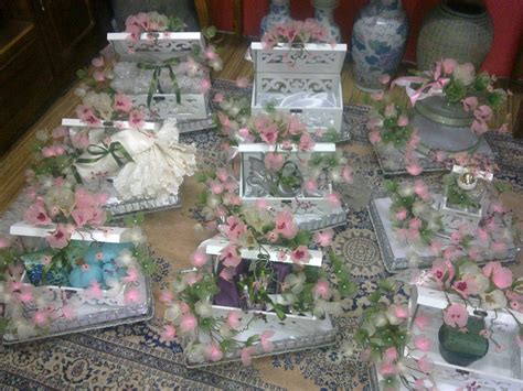 Today we deal with a confusing situation: Gerbang Perkahwinan Aszila: Hantaran Pertunangan RAJA ...