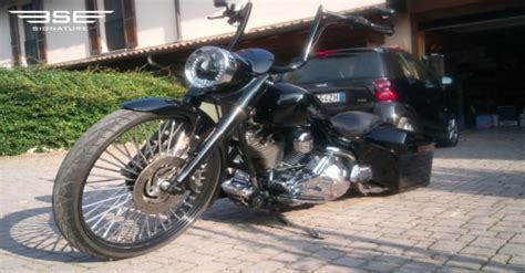 Harley davidson electra glide standard is a sports bike available at a price of rs. Honda Electra Glide 1583CM