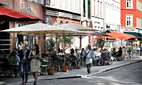 Made by mona moe 10.07.14 music by trygve johansen www.monamoe.no. Grunerløkka, Oslo, Norway | Norge