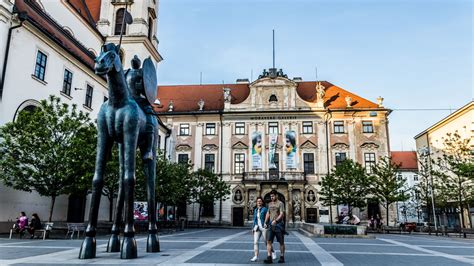 Moravian Square (Moravské náměstí) | Go To Brno