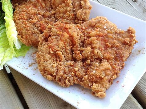 That starch is going to ensure a crispy crust, which is most of what you love about fried chicken. A Taste Of the Regions of China: 大鸡排/香鸡排 Taiwanese Giant ...
