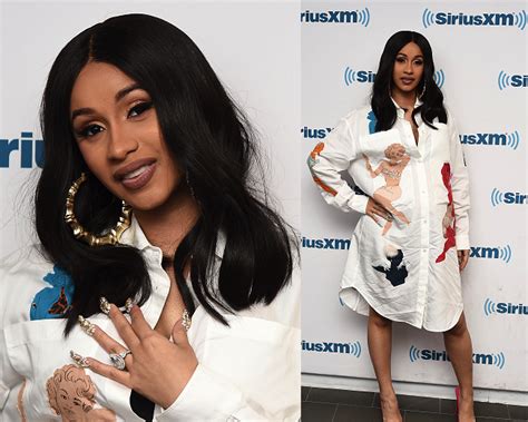 Page 2 Of 10 Cardi B Shows Off Her Pregnancy Belly