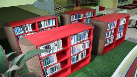 Bangunan parlimen mempunyai tiga blok iaitu blok utama, blok menara dan dewan serbaguna. Denda Pinjaman Buku di Perpustakaan Tuanku Syed Faizuddin ...