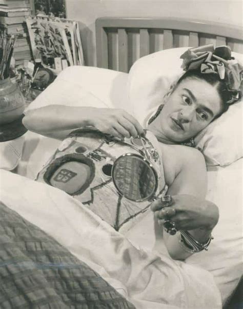 Here Are The Never Before Seen Photos Of Frida Kahlo During The Last