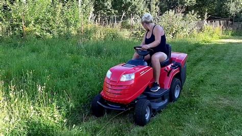 Extreme Grass Mowing Easy Even For Women Lawnmower Tractor Vari Rl 84