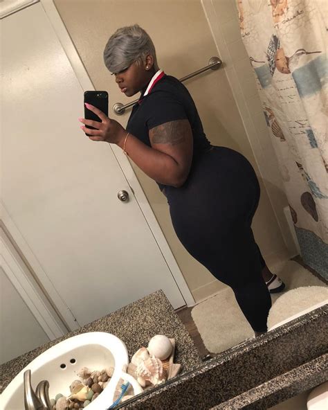 Pin By Sugar Baby Dating Space On Blackbbw Ebony Women Mirror Selfie