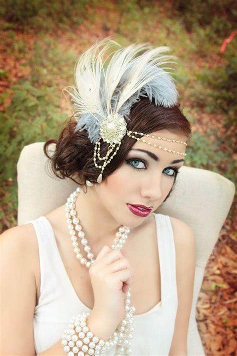 Mar 24, 2021 · while hair buns sometimes can be tricky to do and maintain all along, if you are searching for some easy, quick and formal hairstyle for long hair, this can be the ideal one for your requirements. 1920's Hairstyles For Long Hair - 14+ | Trendiem ...
