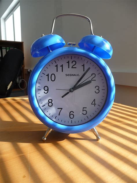 It can help you in several situations, whether you want to wake up. File:Blue alarm clock (3).jpg - Wikimedia Commons
