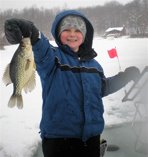 FIRST TIME ICE FISHING with Kids | Share the Outdoors