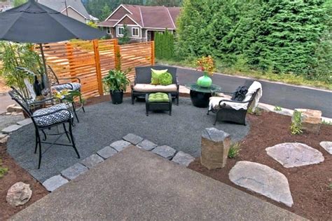 They also make a great edging material for walkways or around a fire pit area. Stone Patio Backyard Pea Gravel Crushed Fire Pit Area Idea ...