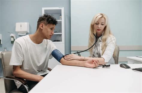 Which Countries are Best for Aspiring Doctors to Study Medicine?