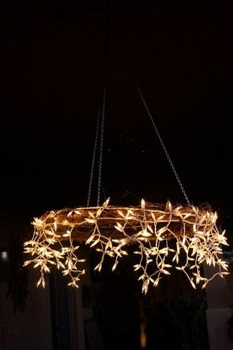 50 (Better than Neighbours) Outdoor Light Decoration Ideas