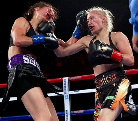 Female Boxers Female Fighter Women Boxing Kickboxing Breakers Jaw Foxy Kicks Tough