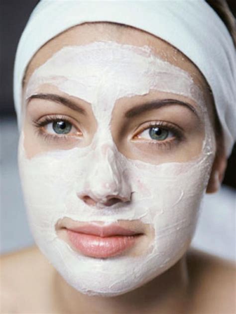 Why You Should Exfoliate Before You Use A Face Mask Peel Mask