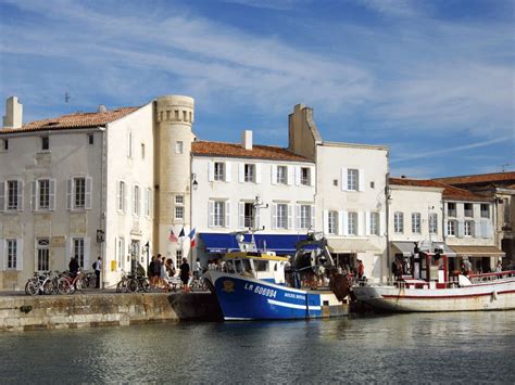 Boutique, design and luxury hotels from 1 to 5 stars. Hôtel de Toiras, St.-Martin-de-Ré, France - hotel Review ...