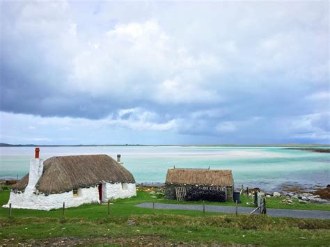 Isle Of North Uist At Struan Cottage Beautiful Places Scottish