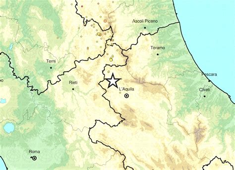 Magnitudo, mappe, dati ingv, approfondimenti, foto e video live. Terremoto ora L'Aquila, scossa di magnitudo 3.7 con ...