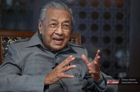 Dalam pada itu, dr mahathir menyifatkan belanjawan 2021 itu sebagai bajet yang 'sangat menakjubkan' kerana memperuntukkan jumlah bajet yang sangat besar dalam sejarah negara. Frontliners, civil servants can still be paid if Budget ...