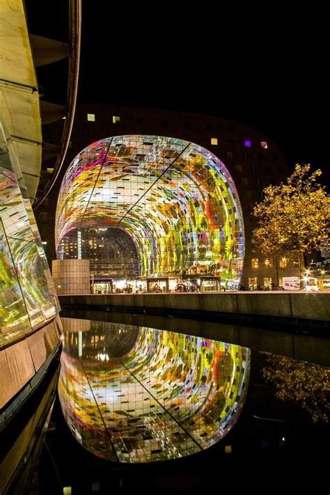 Die finlandia halle finlandiatalo und die nationaloper kansallisooppera sowie das olympiastadion mit dem finnischen sportmuseum. Market Hall, Rotterdam, Netherlands, Foto: Tom Schoumakers ...