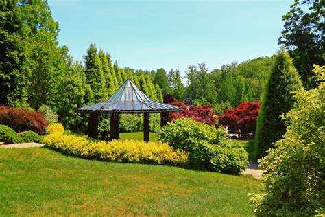 Green Garden Pavilion Landscaping Stock Photo Image Of Garden Design