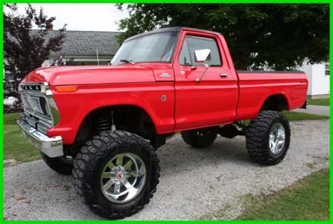 1976 Ford F100 4x4 Short Bed